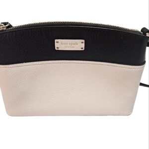 Kate Spade cross body bag.